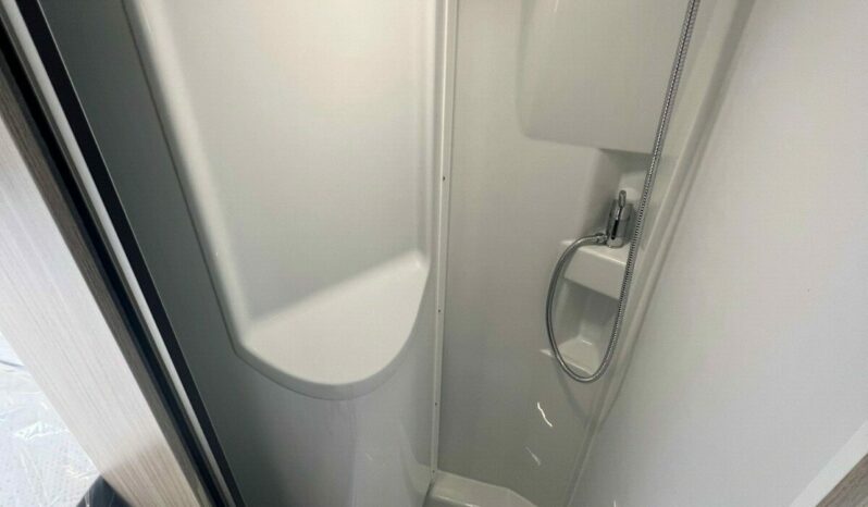 ADRIA 600 SPB PLUS complet