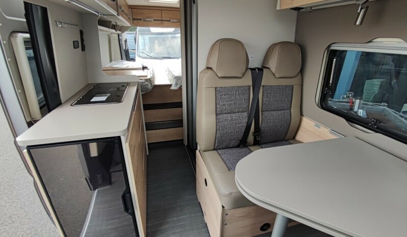 DETHLEFFS GLOBTRAIL 640 ES ADVANTAGE complet