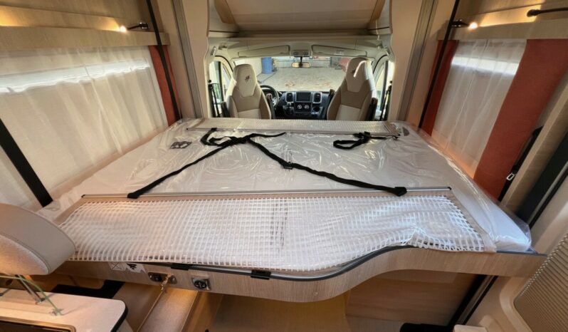 RAPIDO 606F complet