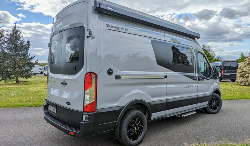 SUN LIGHT Cliff 590 Adventure Edition complet