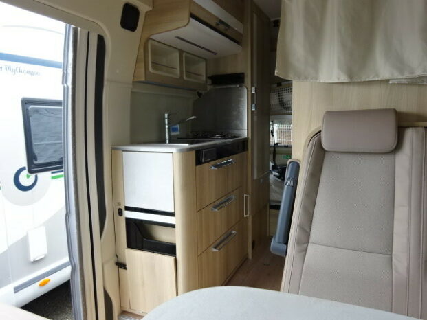 CAMPEREVE FAMILY VAN complet