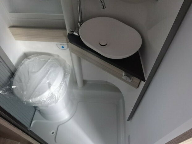 ADRIA TWIN PLUS 600 SPB complet