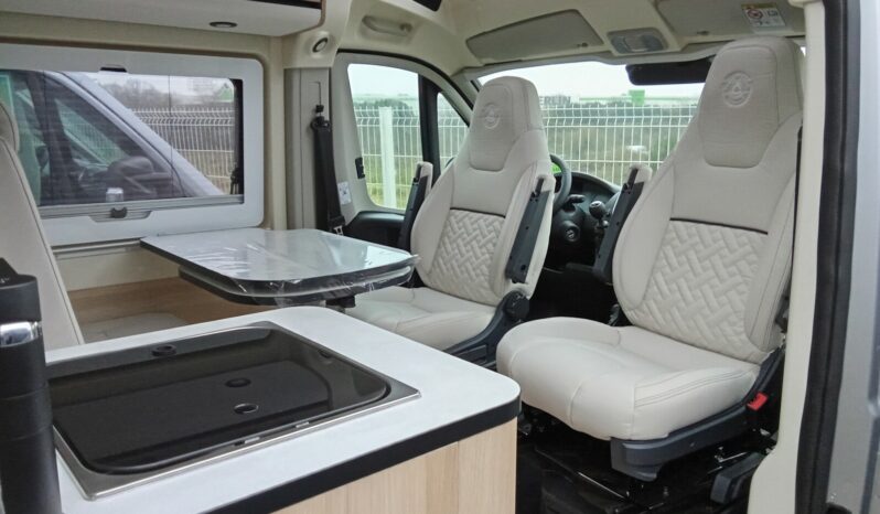 CAMPEREVE MAGELLAN 746 AIR SAPHIR complet