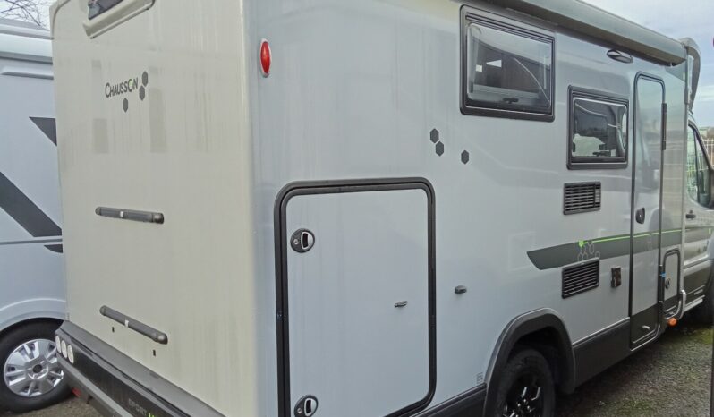 CHAUSSON S 695 complet