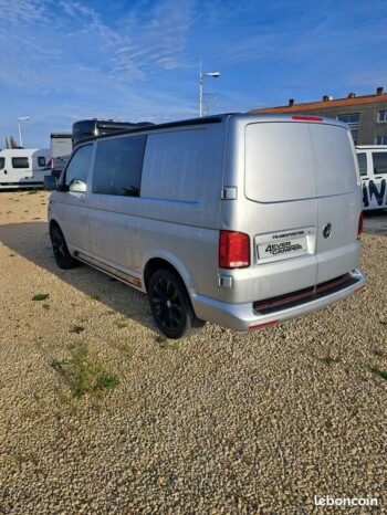 VOLKSWAGEN Tansporteur Black Edition complet