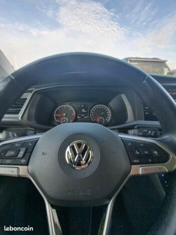 VOLKSWAGEN Tansporteur Black Edition complet