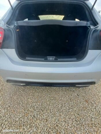 MERCEDES Classe A 200 complet