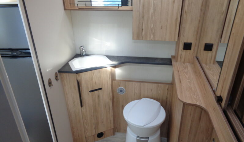 BAVARIA T 696 D STYLE complet