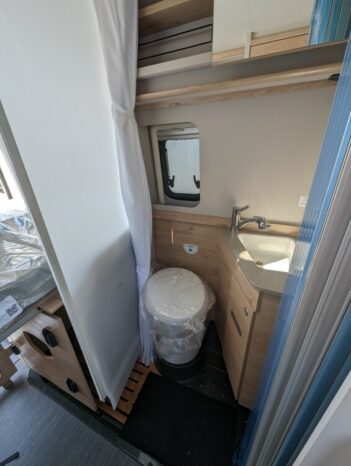 DETHLEFFS GLOBETRAIL 590 C complet