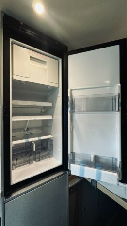 HYMER CAMPER VANS FREE 600 complet