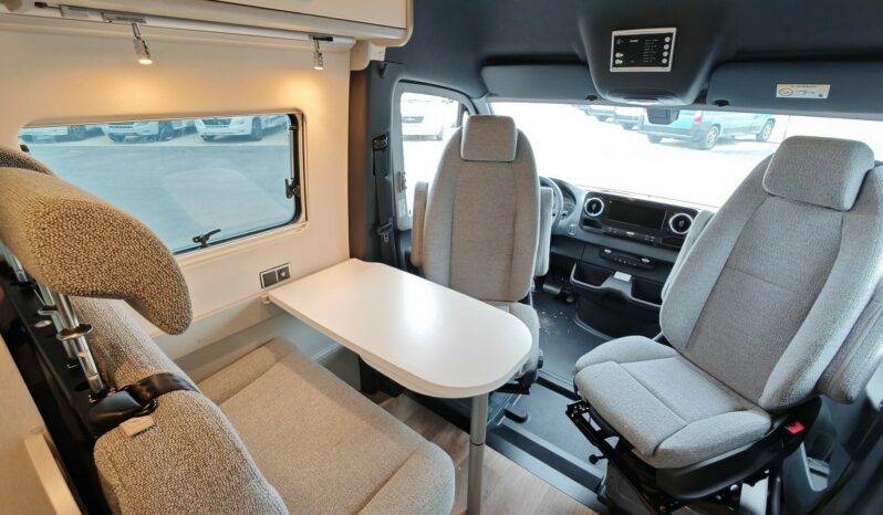 HYMER CAMPER VANS Free 600 S Campus complet