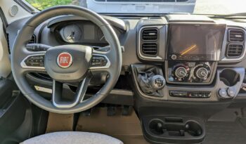 LMC Cruiser V 646 complet