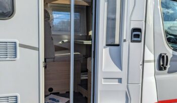 LMC Cruiser V 646 complet