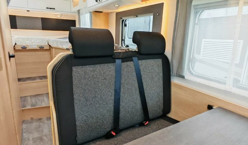 SUNLIGHT Sunlight T 67 S complet