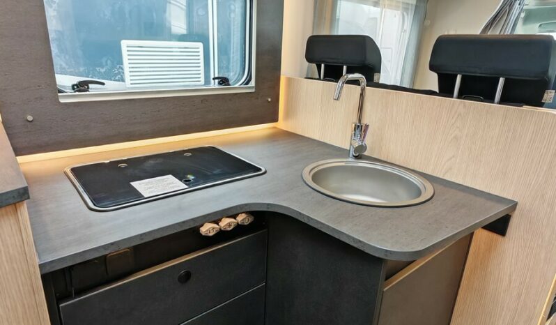 SUNLIGHT Sunlight T 67 S complet