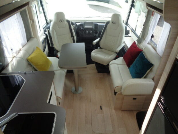 RAPIDO 8096 DF 60ème complet