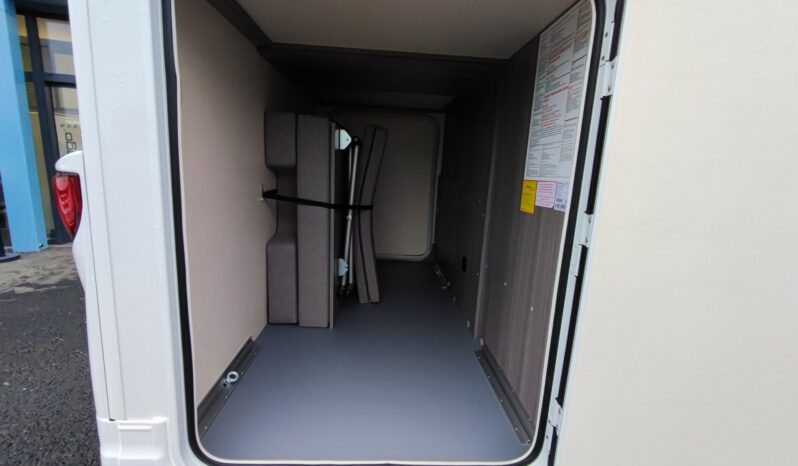 HOBBY V 65 GE complet