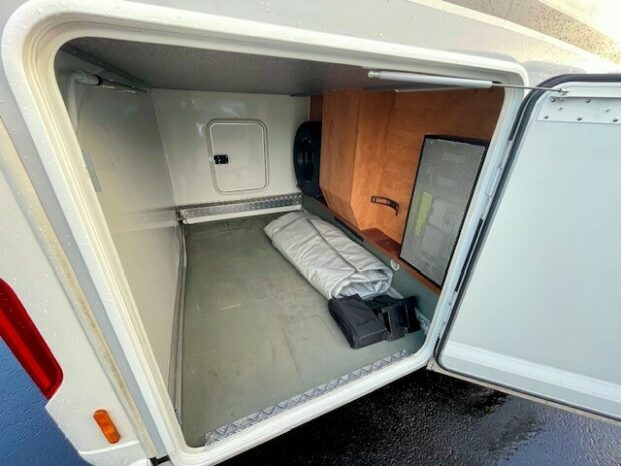 CARTHAGO I 413 LE complet