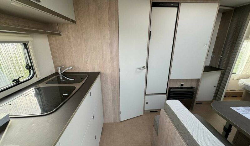 BURSTNER PREMIO 470 TS BRAVA complet