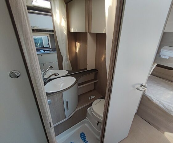 BURSTNER PREMIO PLUS 440 TK BRAVA complet