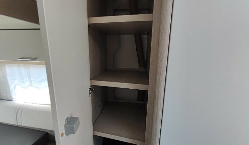 BURSTNER PREMIO PLUS 440 TK BRAVA complet